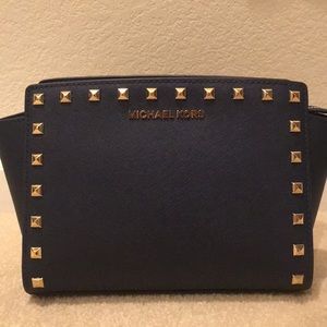 Michael Kors Selma Stud -medium